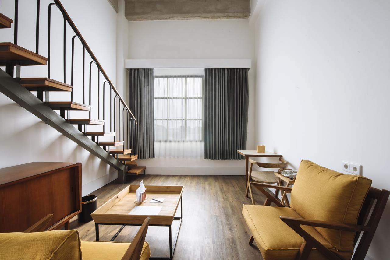 ג'קרטה Hotel Monopoli מראה חיצוני תמונה