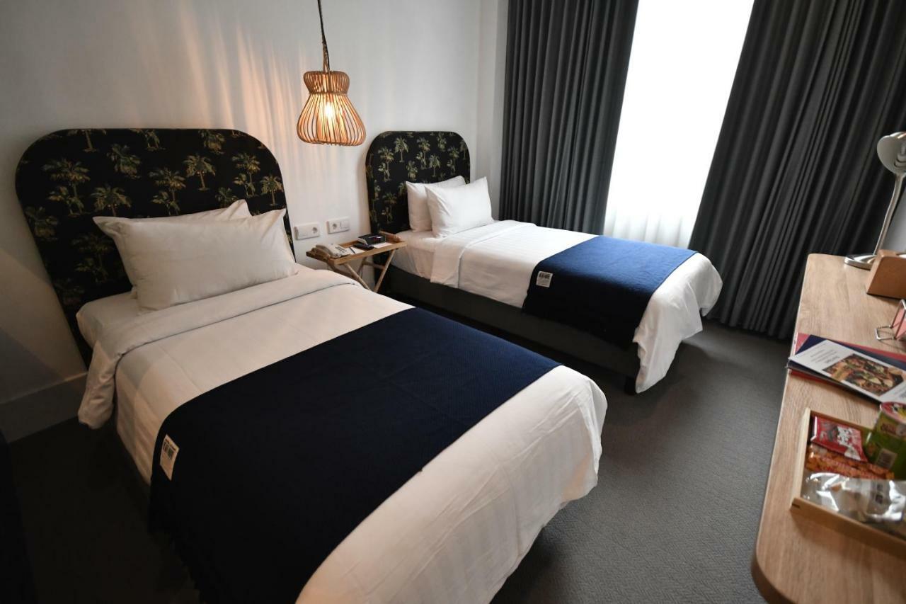 ג'קרטה Hotel Monopoli מראה חיצוני תמונה