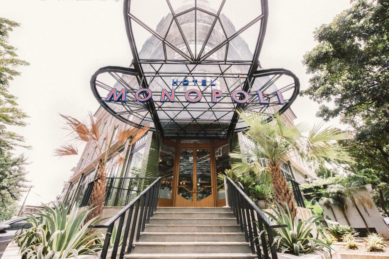 ג'קרטה Hotel Monopoli מראה חיצוני תמונה