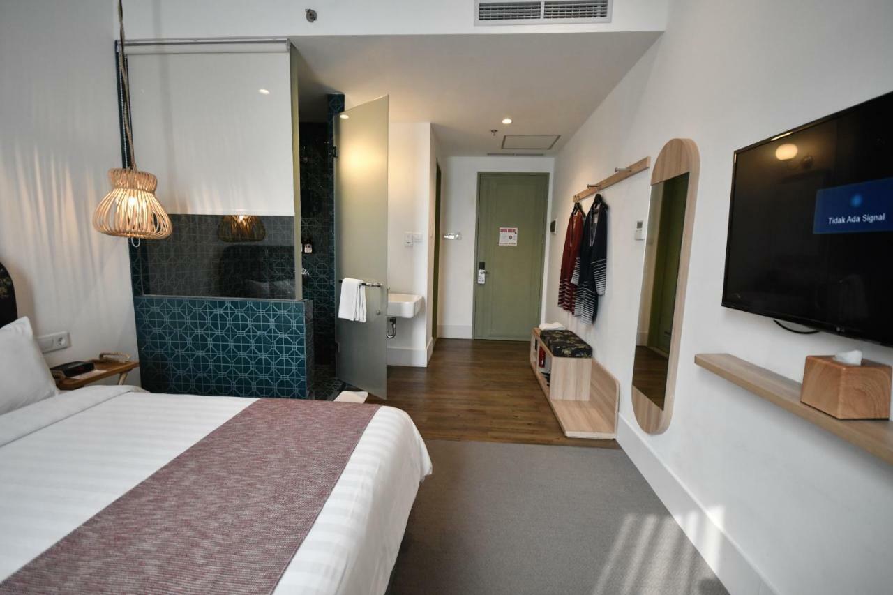 ג'קרטה Hotel Monopoli מראה חיצוני תמונה